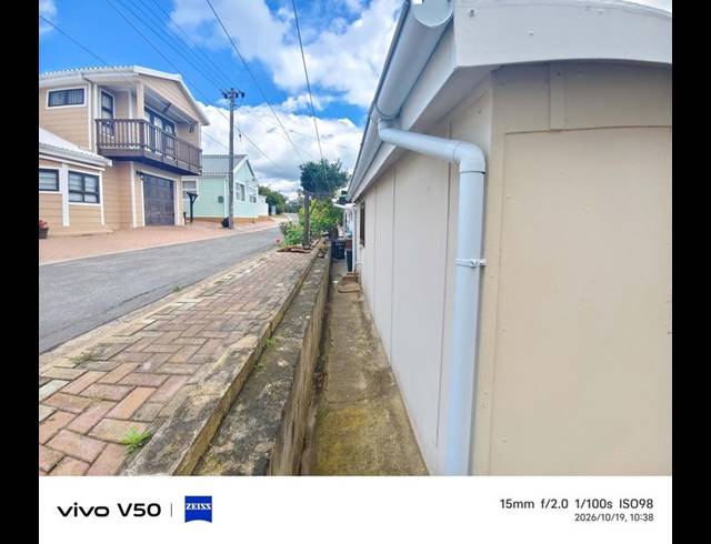 4 BEDROOM HOUSE FOR SALE IN HARTENBOS CENTRAL
